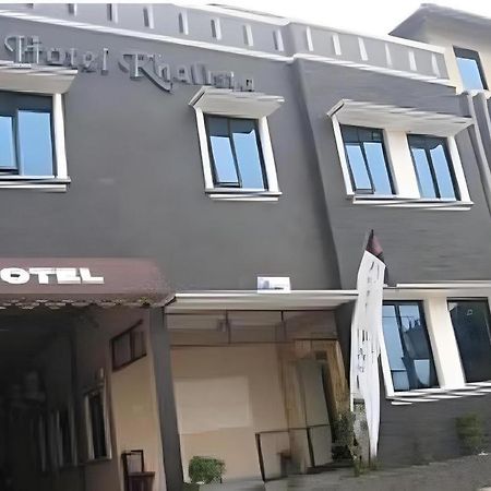 Hotel Khalista Purwakarta Exteriér fotografie