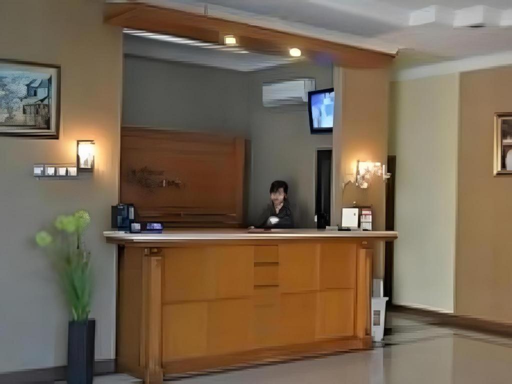 Hotel Khalista Purwakarta Exteriér fotografie