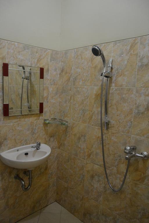 Hotel Khalista Purwakarta Pokoj fotografie
